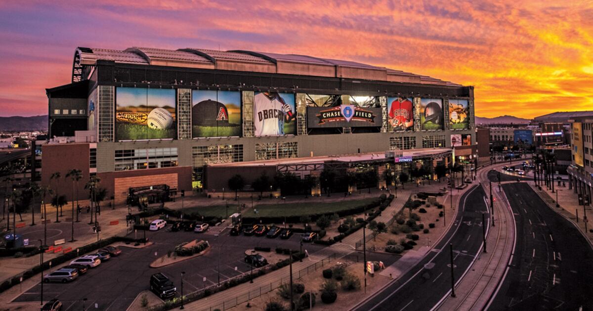 A problem years in the making, the Diamondbacks are struggling to find workable Chase Field solutions