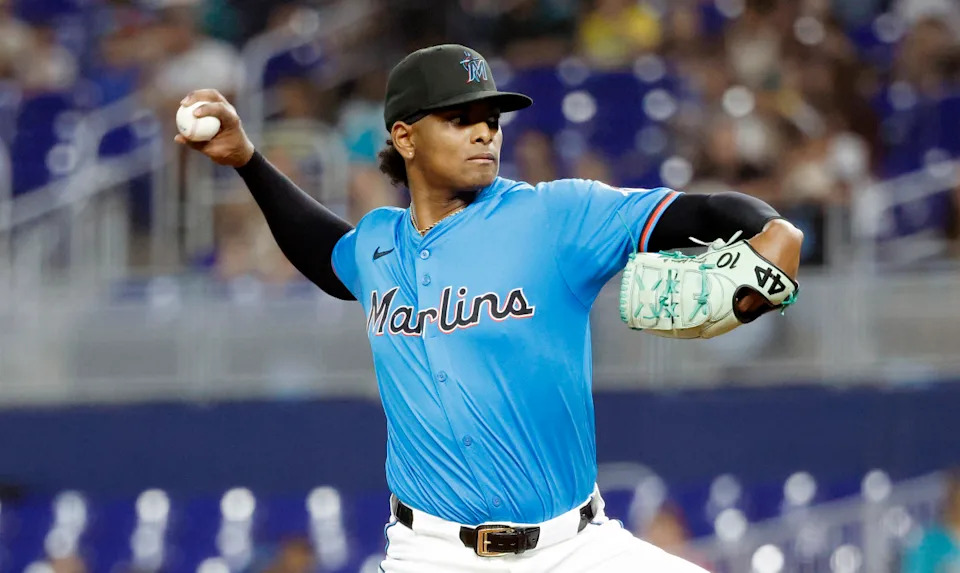 Miami Marlins pitcher Edward Cabrera (27) pitches against the Oakland Athletics during the first inning at loanDepot Park.Rhona Wise-Imagn Images