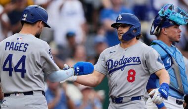 Dodgers' Hernández and Smith homer, Wrobleski pitches 6 innings of 3-hit ball in 5-1 win over Royals