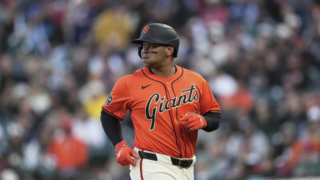 Rafael Devers explains why he is willing to play first base for the Giants but not the Red Sox