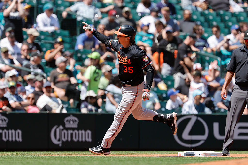 Back-to-back homers give Orioles back-to-back sweeps (updated)