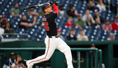 House's debut spoiled by blown save, ninth straight loss (updated)