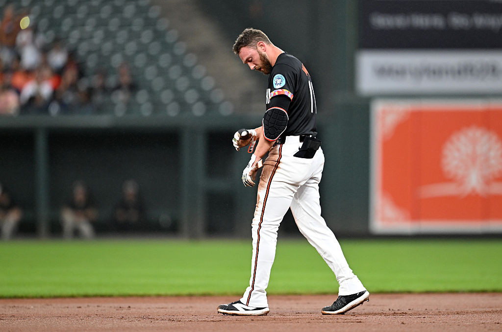 Westburg stays day-to-day, news on latest Suárez MRI, Sánchez on last night's offensive outburst