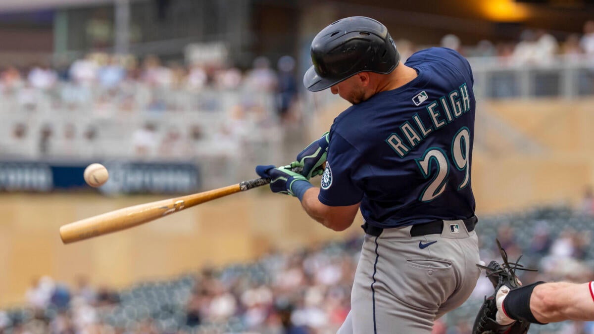 MLB player props: Cal Raleigh, Vladimir Guerrero Jr. headline Friday's top hitter vs. pitcher matchups