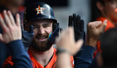 Peña extends hitting streak to 12 games, Gordon gets 1st win in majors as Astros beat Guardians 4-2