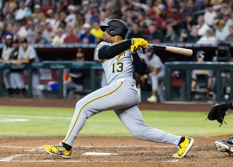 Pittsburgh Pirates third baseman Ke'Bryan Hayes takes a swing against the Diamondbacks in Phoenix on May 28, 2025.