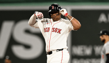 Rafael Devers trade grades: Giants get 'B' for big swing, Red Sox escape drama partially of their own making