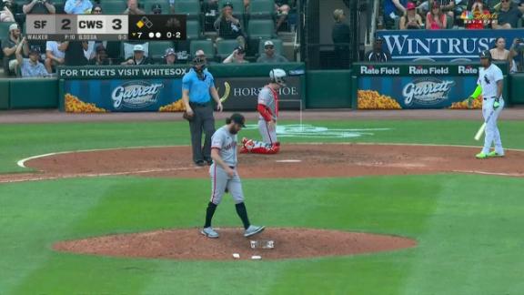 White Sox rally for 4 runs in seventh to beat Giants 5-2 and keep Verlander winless