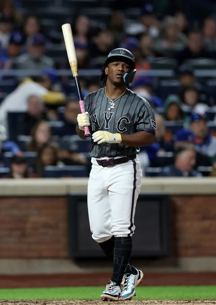 Luisangel Acuña #2 of the New York Mets takes his turn at bat in the eighth inning against the Los Angeles Dodgers at Citi Field on May 24, 2025 Getty Images