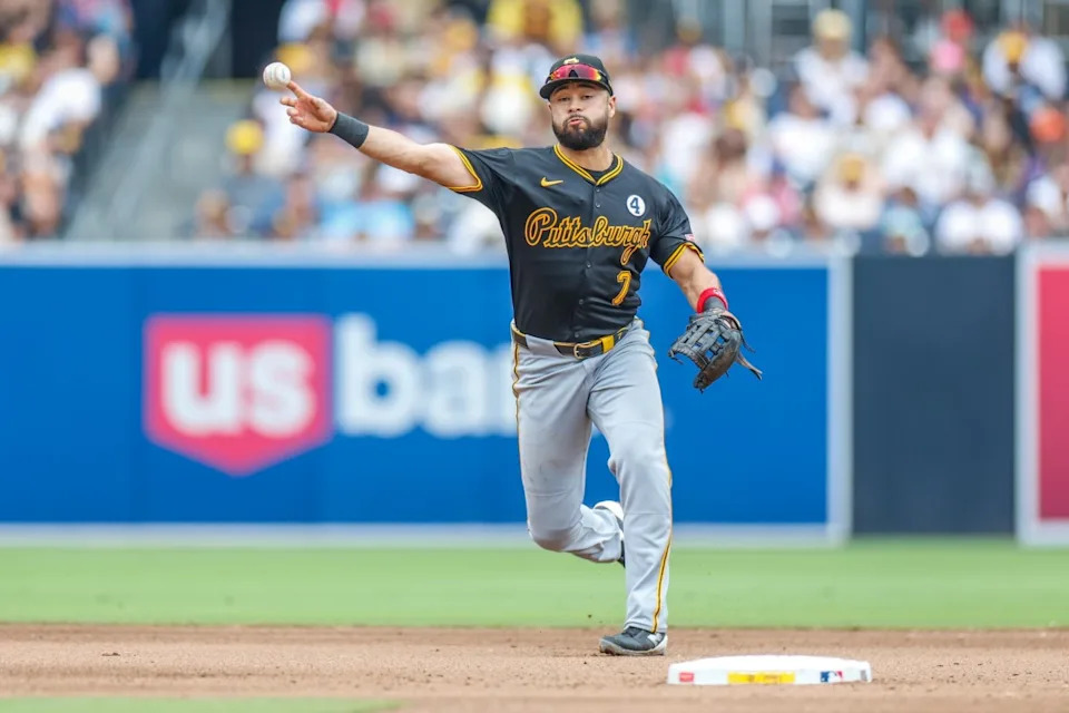 Pittsburgh Pirates infielder Isiah Kiner-Falefa makes a throw against the Padres in San Diego on June 1, 2025. © David Frerker-Imagn Images