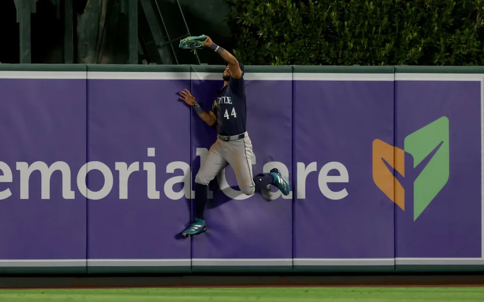 Seattle Mariners outfielder Julio Rodriguez (44)© Jason Parkhurst-Imagn Images