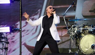 Pitbull joining Tim McGraw at pregame concert for MLB Speedway Classic