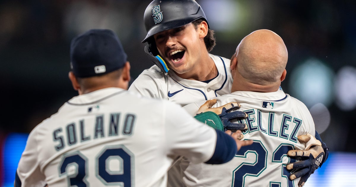 Cole Young called up to the Mariners, gets walk-off RBI in MLB debut