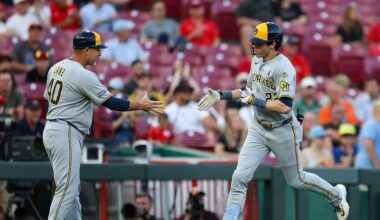 Yelich’s homer powers Brewers to win over Reds for eighth straight victory