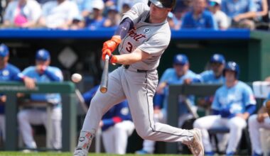 MLB-leading Detroit Tigers top Kansas City Royals 1-0