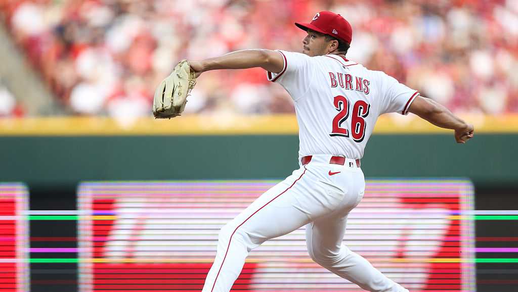 Francona impressed by Burns' debut