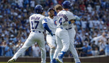 Cubs News: Game Recap: Happ delivers in extras for Father's Day walk-off