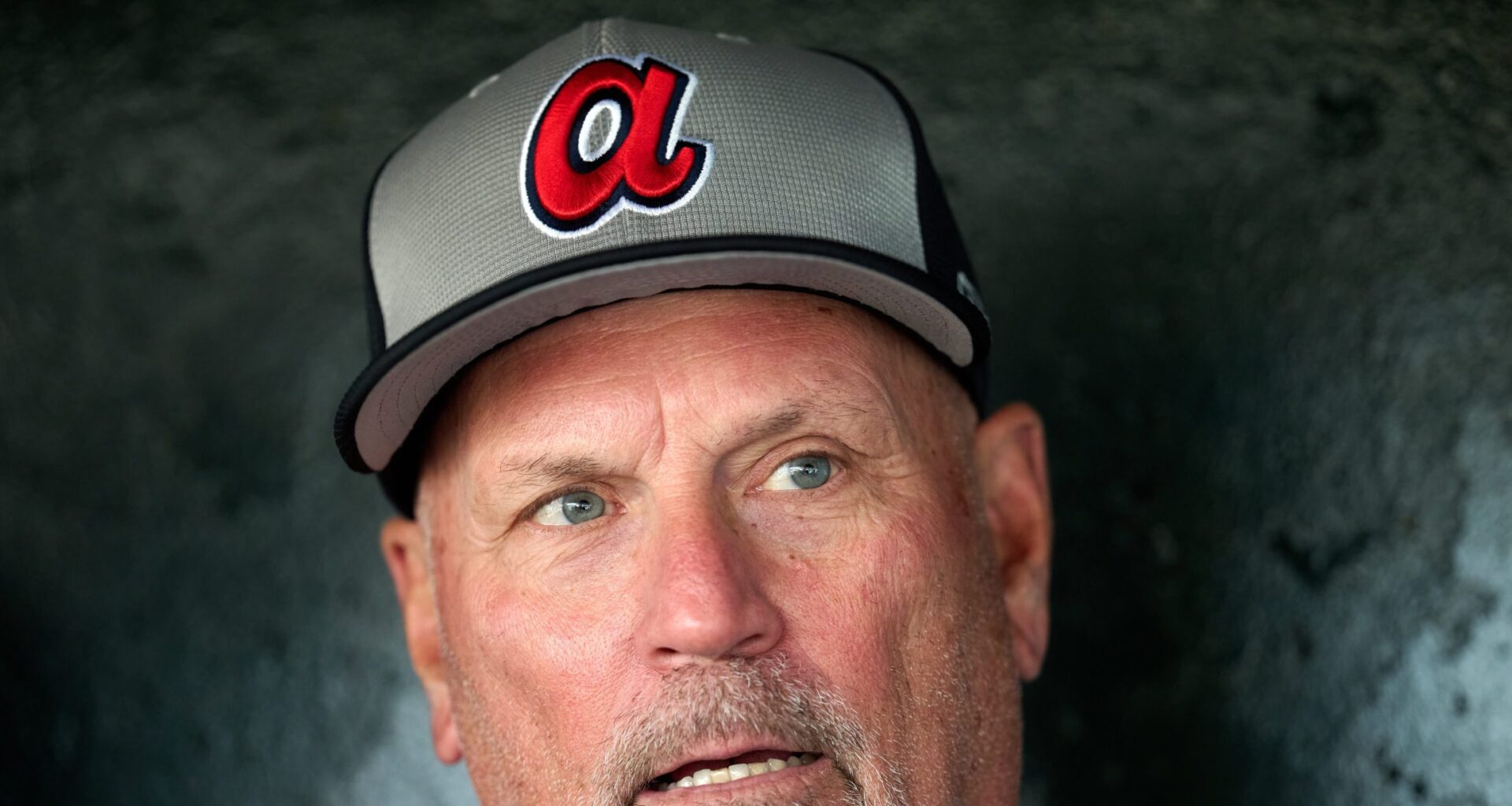 Brian Snitker Leads Braves with Resilient MLB Leadership