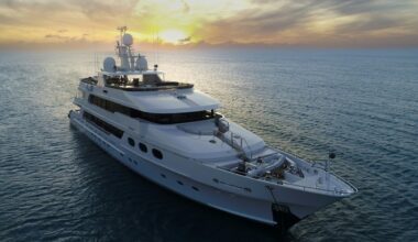 Pohlad Reads Boat Magazine - Just For Fun