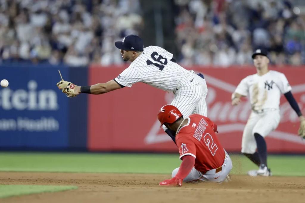 Anthony Volpe's error in eighth sinks Yankees as losing skid hits six