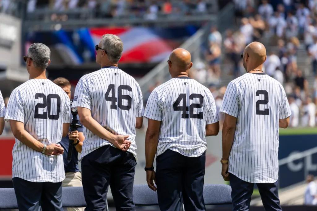 Old-Timers' Day returns to field with Yankees softball makeover