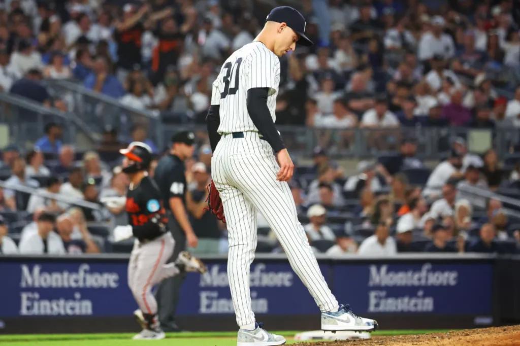 Yankees' Luke Weaver implodes in ugly return off injured list