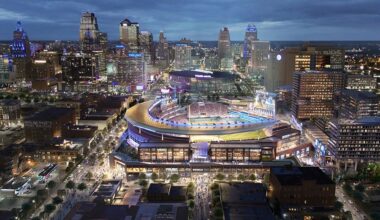 Missouri Offers Incentives to Keep Chiefs, Royals From Moving to Kansas