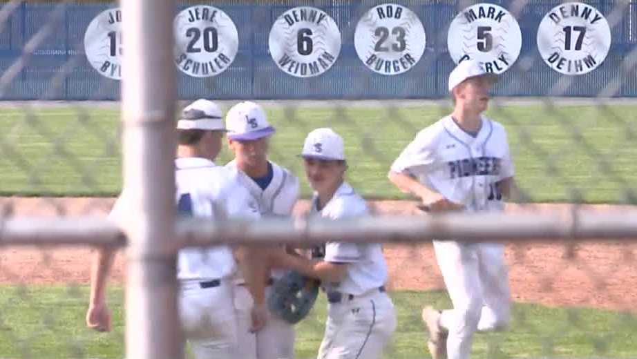 Lampeter-Strasburg baseball defeats Peters Township in opening round of Class 5A playoffs