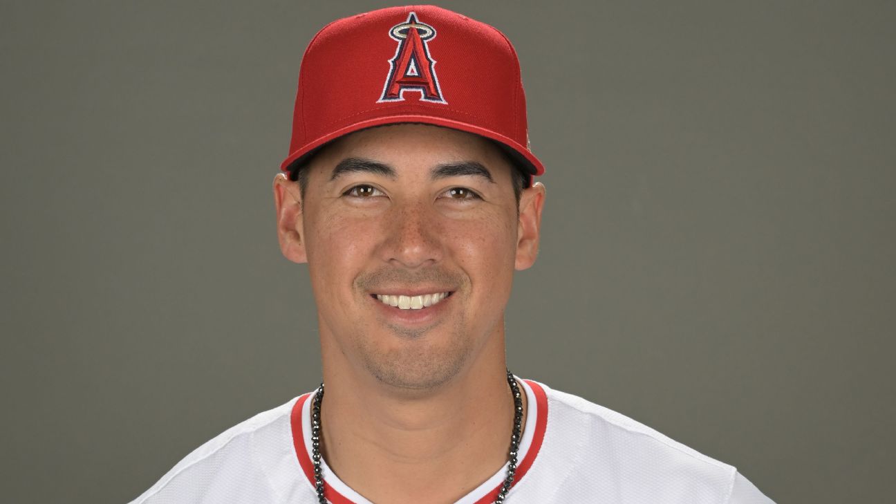 Angels' Robert Stephenson to sit with stretched biceps nerve