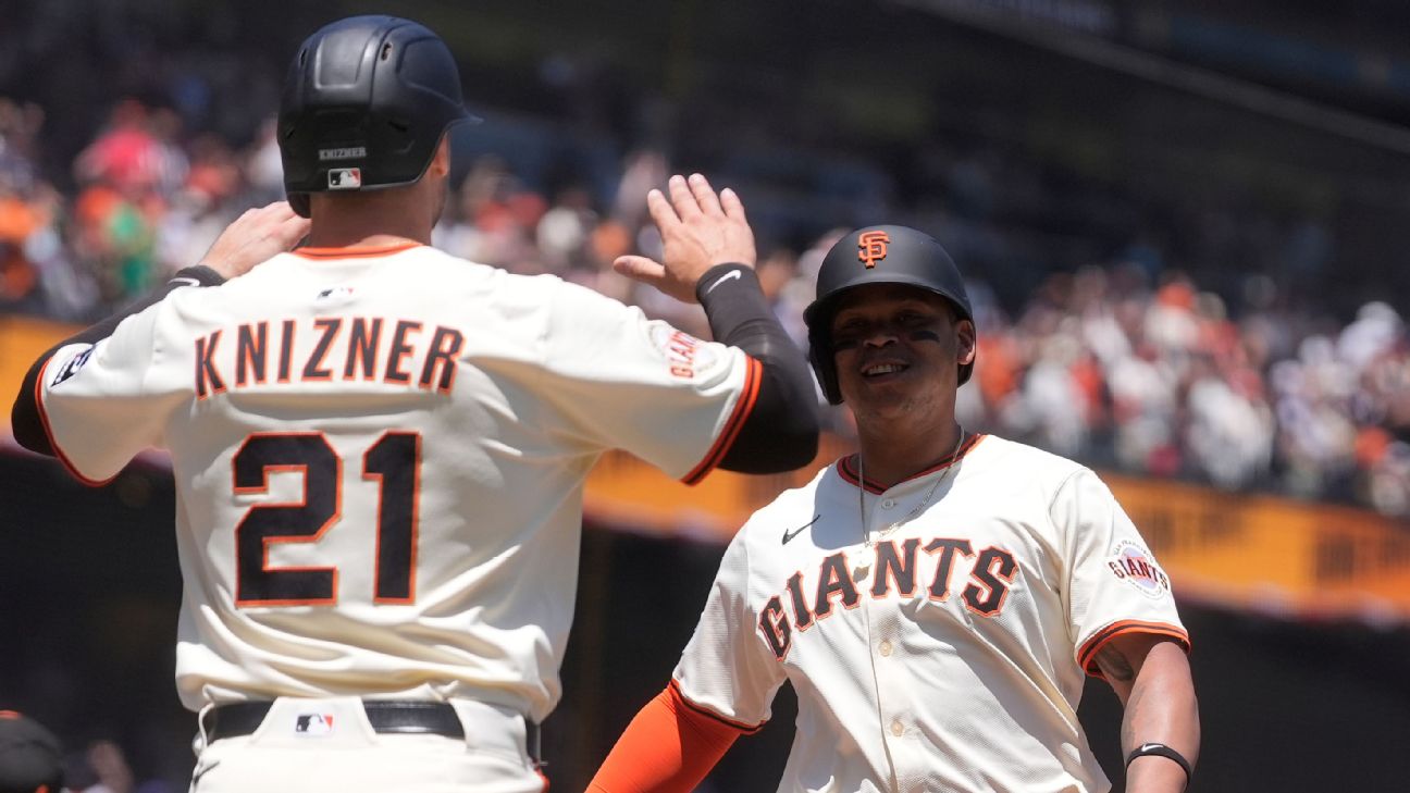 Devers goes deep vs. Red Sox for first homer as Giant