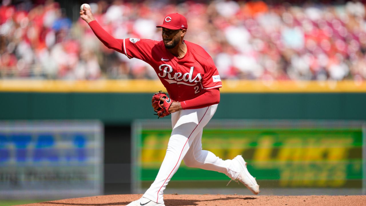 Cincinnati Reds pitcher Hunter Greene throws in the second inning of a baseball game against the Detroit Tigers in Cincinnati, Saturday, July 6, 2024. (AP Photo/Jeff Dean)