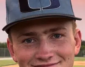 Luett Hits 2 HR and Throws 1 Hit Shutout to Lead Eagles Over the Cardinals | Western Iowa Today 96.5 KSOM KS 95.7