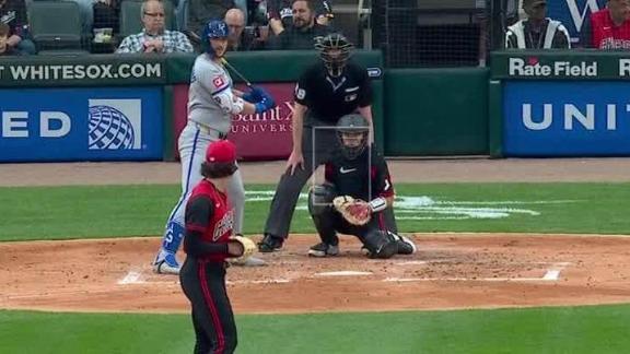 Robert drives in 3 runs as the White Sox beat the Royals 7-2