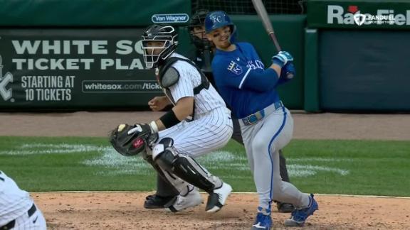 Jonathan India hits a tiebreaking double as the Royals beat the White Sox 7-5
