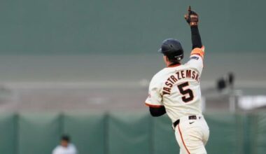 Lopez's RBI single sparks Marlins' 4-run 10th as Miami upends the Giants 8-5