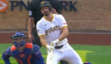 McCutchen and Reynolds hit game-breaking doubles as Pirates pull away for 9-2 win over Mets