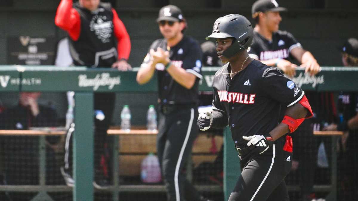 Louisville vs. Oregon State in College World Series