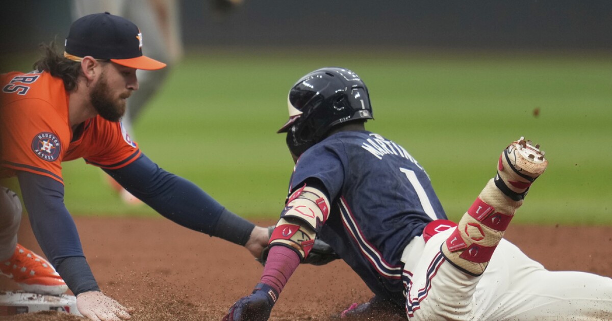 Peña extends hitting streak to 12 games as Astros beat Guardians 4-2