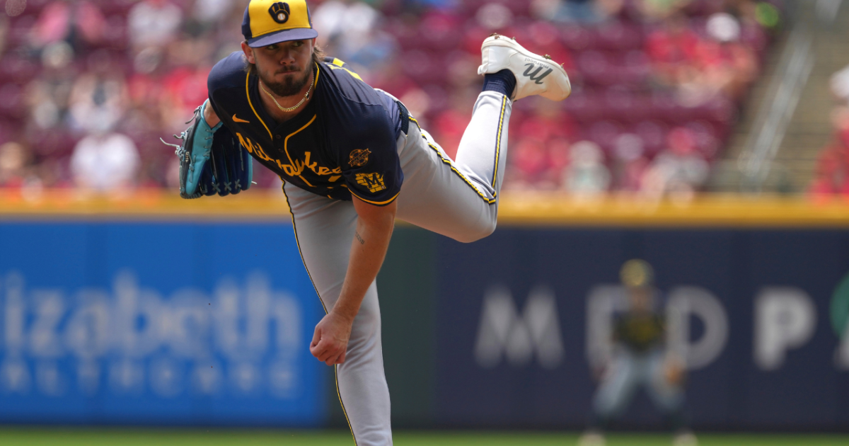 Brewers beat Reds 9-1