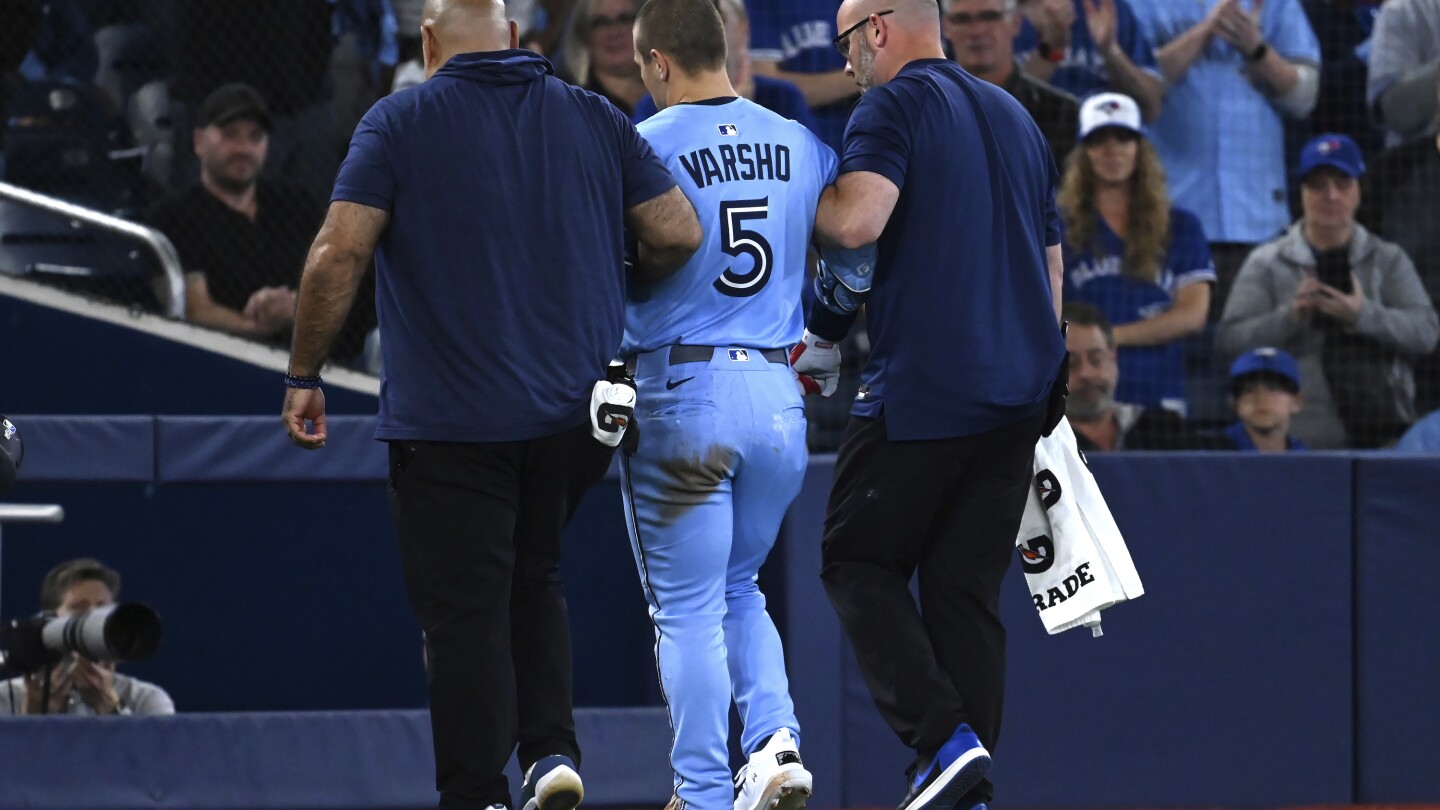 Blue Jays CF Daulton Varsho leaves game against the Athletics with an apparent left leg injury