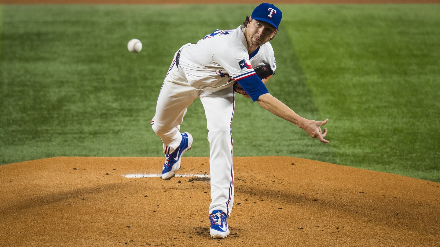 Jacob deGrom gets his 1st win in 2 years while Rangers have best offensive game to beat A's 15-2