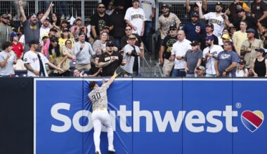 Padres left fielder Gavin Sheets leaves game after colliding face-first with padded wall