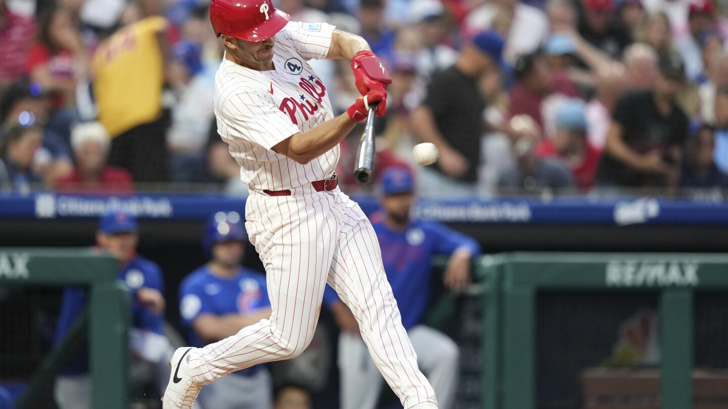 A rookie called Otto: Undrafted Kemp gets 3 hits and sparks rally in 1st home game for Phillies