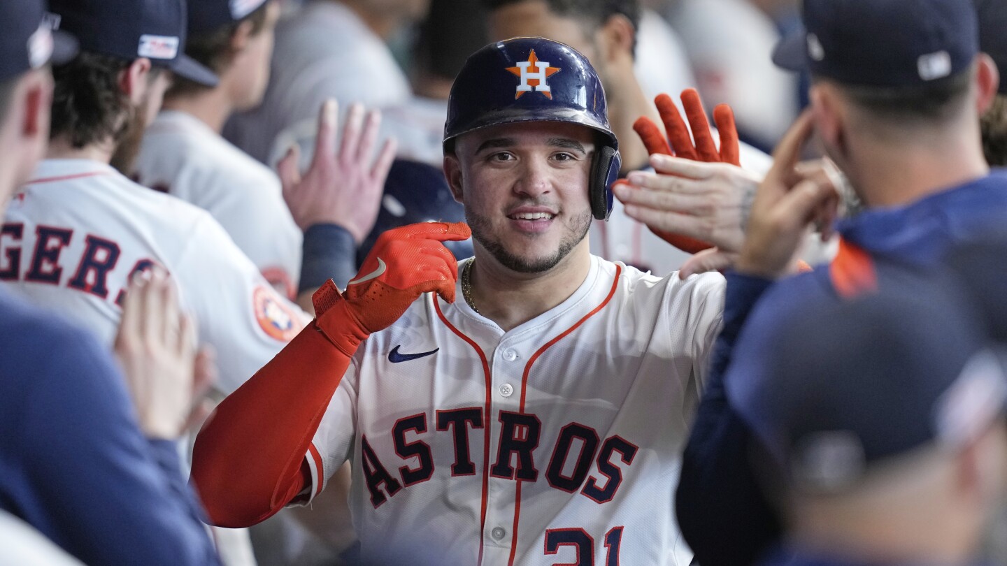 Rookie Cam Smith hits walkoff single to give Astros a thrilling 3-2 win over Twins