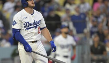 Max Muncy's two homers make up for his error in Dodgers' win over Mets