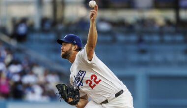Clayton Kershaw moves closer to 3,000 strikeouts in Dodgers' win