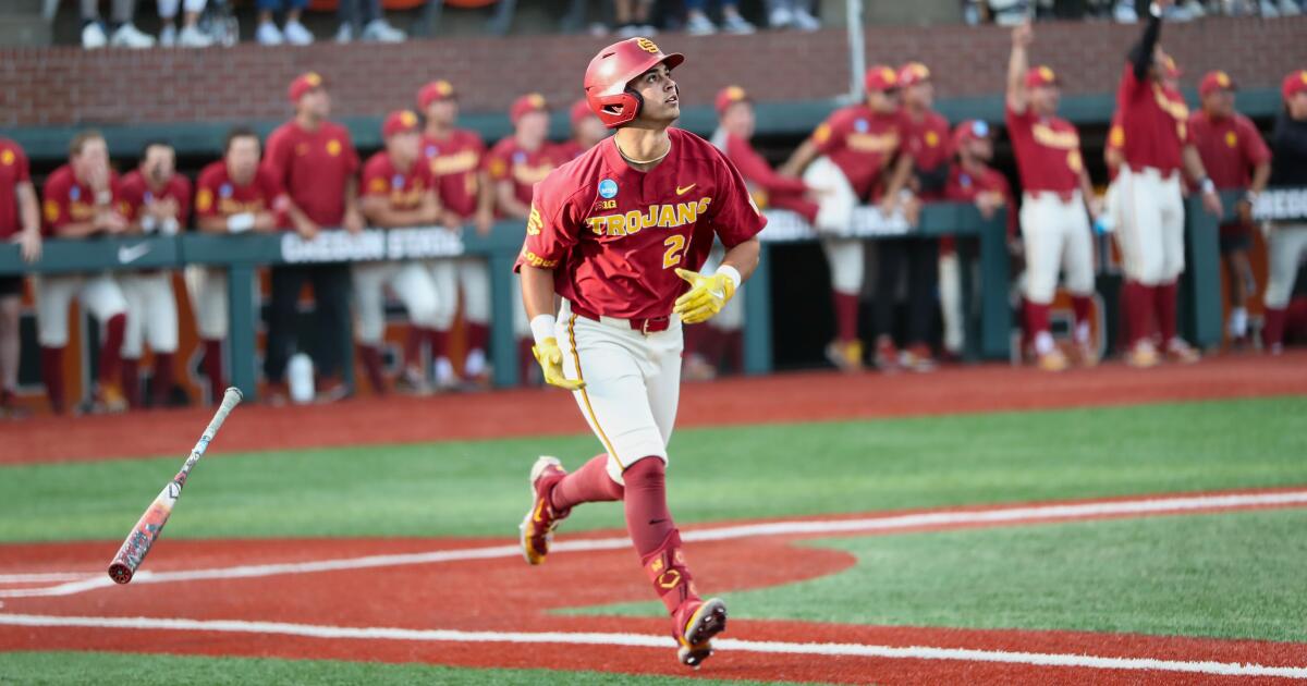Ethan Hedges homers twice to lift USC baseball past Saint Mary's