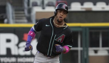 Ketel Marte in tears after being heckled about late mother
