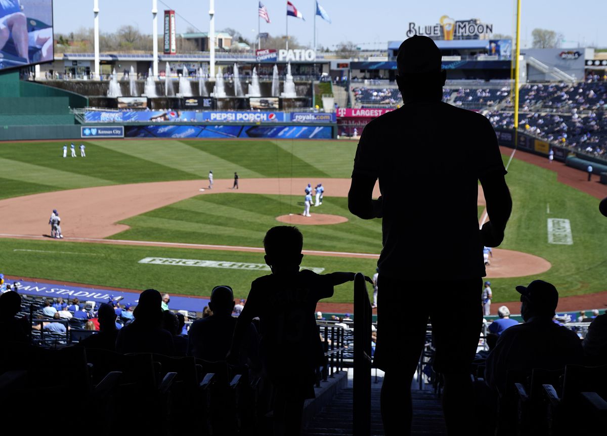 MLB: Texas Rangers at Kansas City Royals
