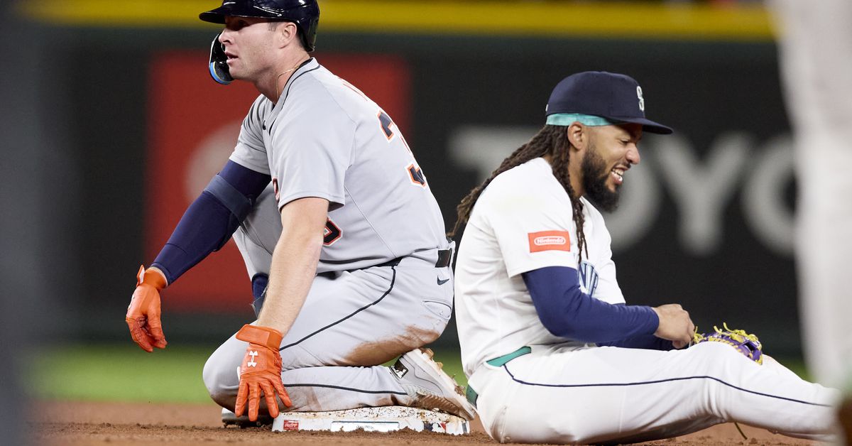 Tigers 9, Mariners 6: Tigers shipwreck Mariners for their first win of the year